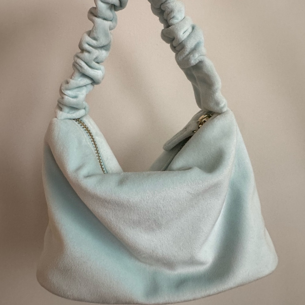 ☁️ Stoney Clover Lane Scrunch Bag Blue Cloud Velvet